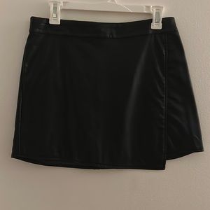 Forever, 21 black pleather skirt